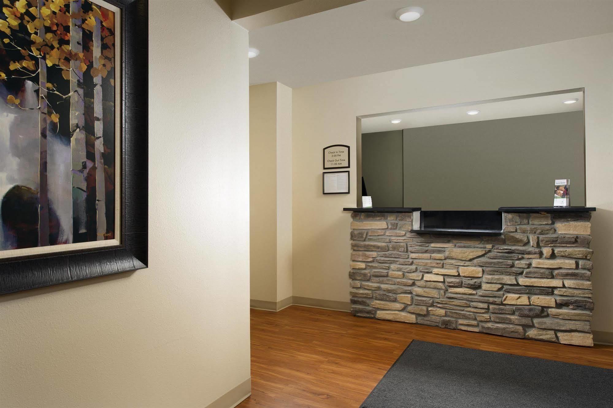 Extended Stay America Suites - Denver - Airport Aurora Εξωτερικό φωτογραφία